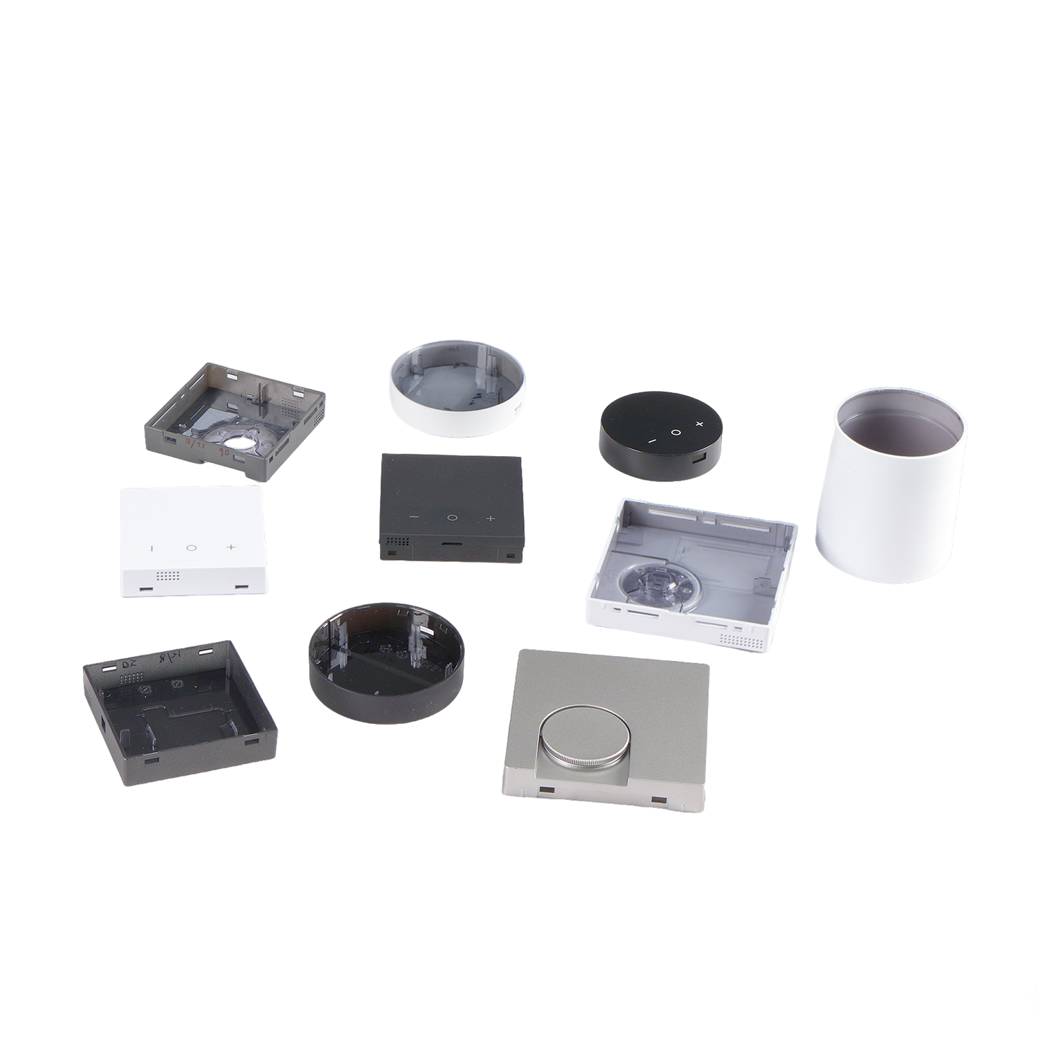 Smart Switch Injection Molding and Spray Painting